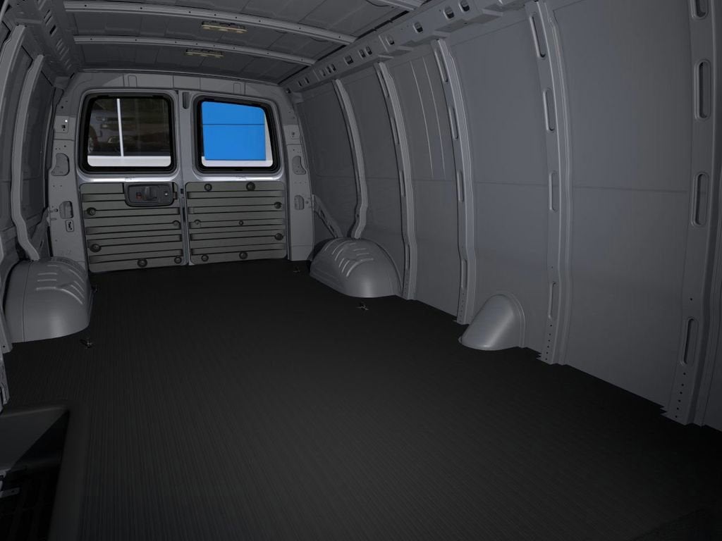 2025 Chevrolet Express Cargo 3500 WT