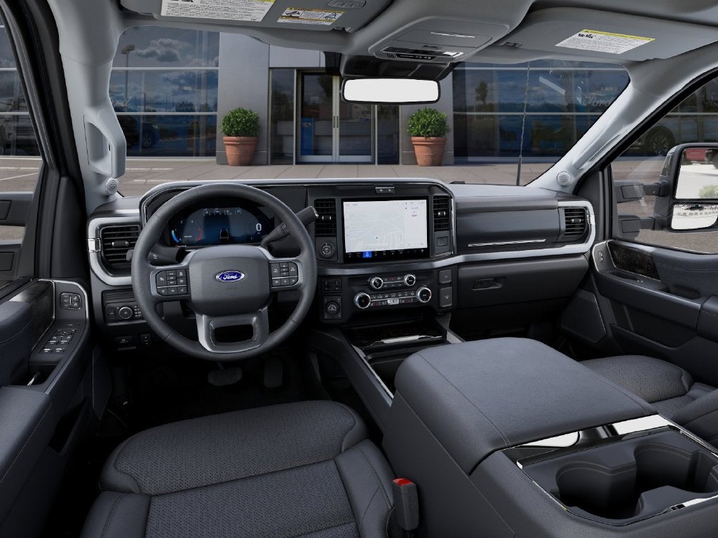 2027 Ford F-350SD F-350® Lariat®