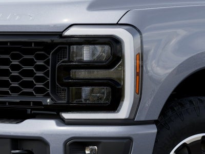 2027 Ford F-350SD F-350® Lariat®