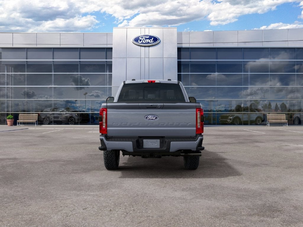 2027 Ford F-350SD F-350® Lariat®
