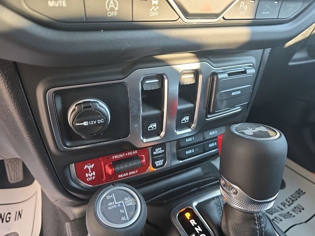 2025 Jeep Wrangler WRANGLER 2-DOOR RUBICON X