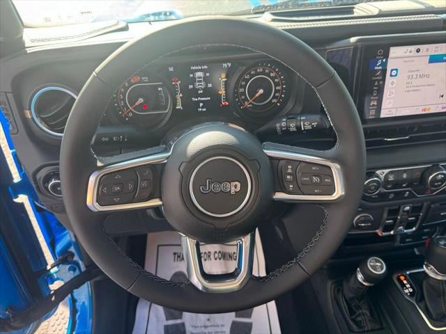 2025 Jeep Wrangler WRANGLER 4-DOOR SAHARA