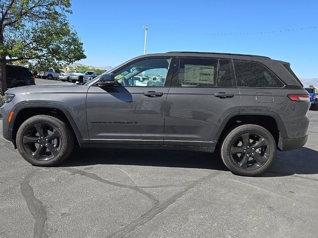 2024 Jeep Grand Cherokee Altitude