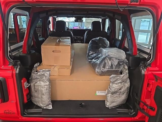 2025 Jeep Wrangler WRANGLER 4-DOOR RUBICON 392