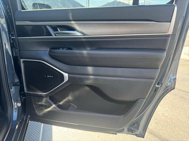 2025 Jeep Wagoneer WAGONEER OVERLAND 4X4