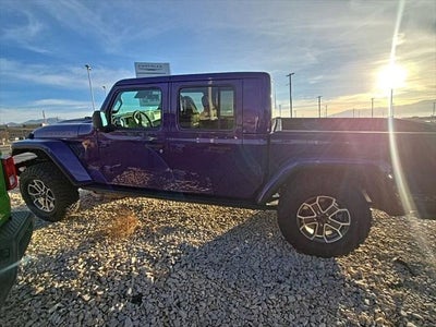 2026 Jeep Gladiator GLADIATOR MOJAVE X 4X4
