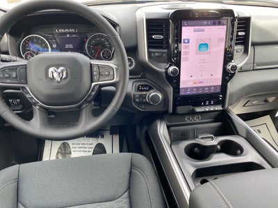 2025 RAM Ram 1500 RAM 1500 BIG HORN CREW CAB 4X4 5'7' BOX