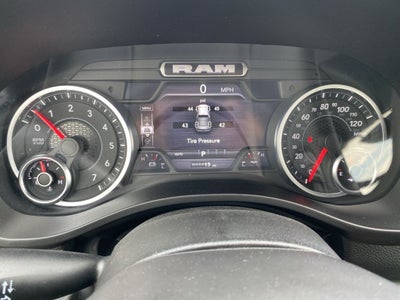 2025 RAM Ram 1500 RAM 1500 BIG HORN CREW CAB 4X4 5'7' BOX