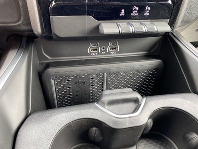 2025 RAM Ram 1500 RAM 1500 BIG HORN CREW CAB 4X4 5'7' BOX