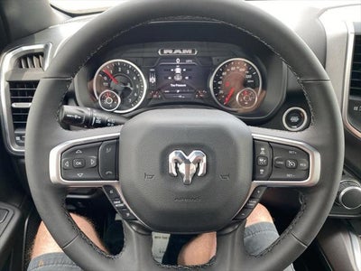 2025 RAM Ram 1500 RAM 1500 BIG HORN CREW CAB 4X4 5'7' BOX