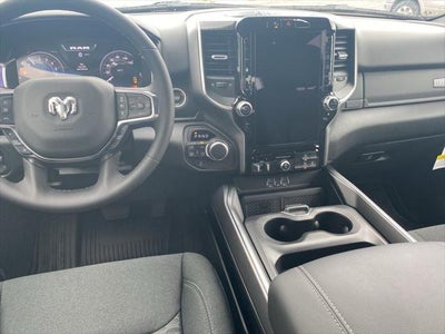 2025 RAM Ram 1500 RAM 1500 BIG HORN CREW CAB 4X4 5'7' BOX