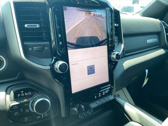 2025 RAM Ram 1500 RAM 1500 BIG HORN CREW CAB 4X4 5'7' BOX