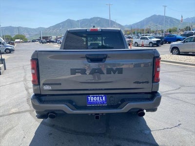 2025 RAM Ram 1500 RAM 1500 BIG HORN CREW CAB 4X4 5'7' BOX