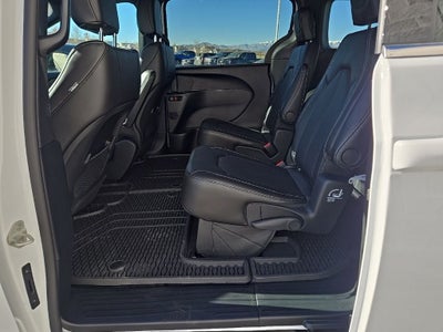 2026 Chrysler Voyager VOYAGER LX