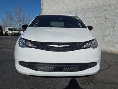 2026 Chrysler Voyager VOYAGER LX