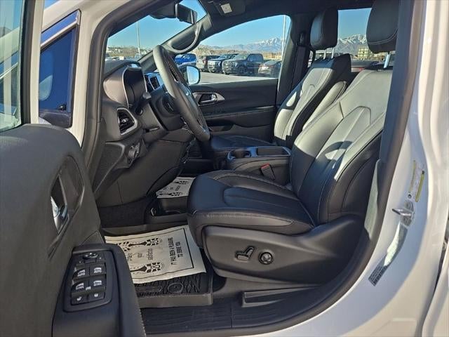 2026 Chrysler Voyager VOYAGER LX