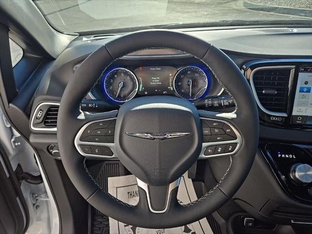 2026 Chrysler Voyager VOYAGER LX