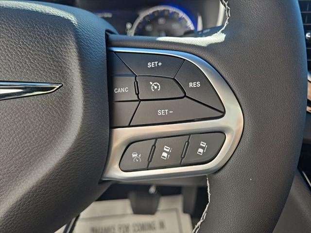 2026 Chrysler Voyager VOYAGER LX