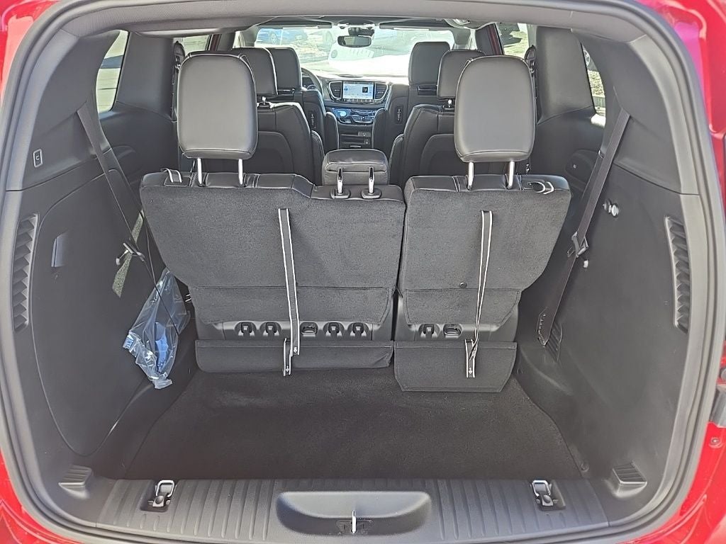 2026 Chrysler Pacifica PACIFICA SELECT AWD