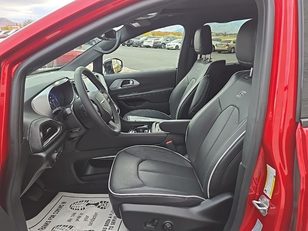 2026 Chrysler Pacifica PACIFICA LIMITED AWD