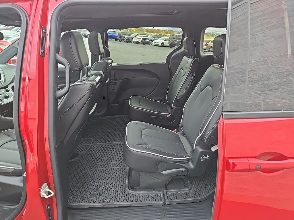 2026 Chrysler Pacifica PACIFICA LIMITED AWD