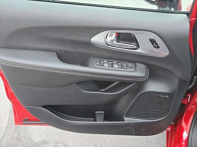 2026 Chrysler Pacifica PACIFICA LIMITED AWD