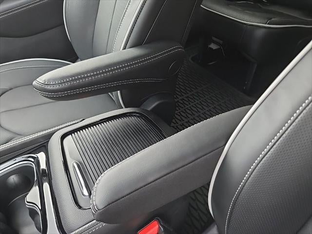 2026 Chrysler Pacifica PACIFICA LIMITED AWD