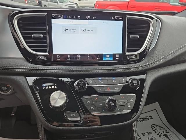 2026 Chrysler Pacifica PACIFICA LIMITED AWD