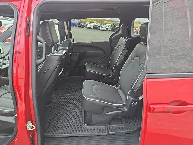 2026 Chrysler Pacifica PACIFICA LIMITED AWD