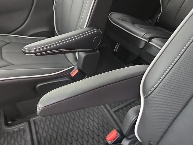 2026 Chrysler Pacifica PACIFICA LIMITED AWD