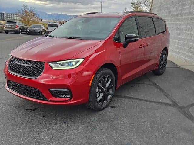 2026 Chrysler Pacifica PACIFICA LIMITED AWD