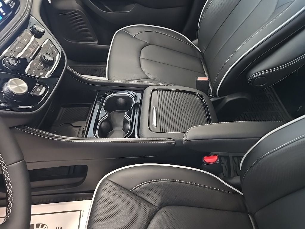 2026 Chrysler Pacifica PACIFICA LIMITED AWD