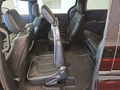 2026 Chrysler Pacifica PACIFICA LIMITED AWD