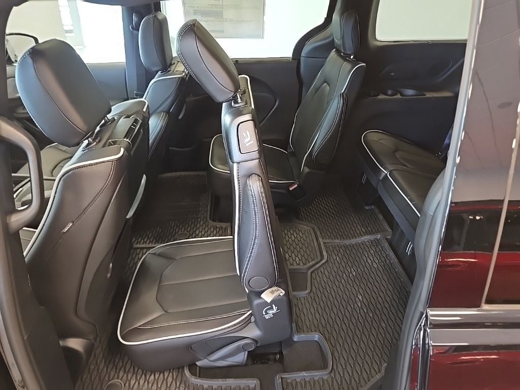 2026 Chrysler Pacifica PACIFICA LIMITED AWD