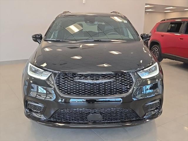 2026 Chrysler Pacifica PACIFICA LIMITED AWD