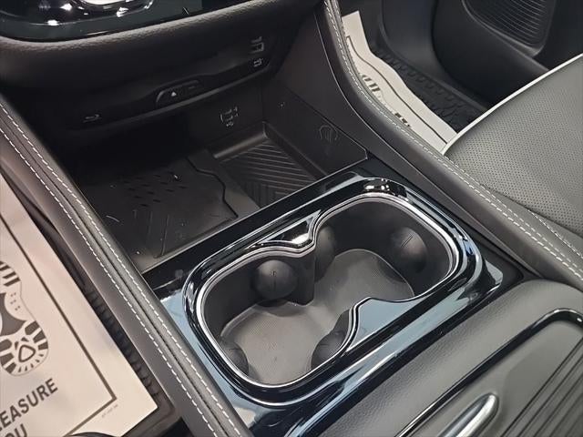 2026 Chrysler Pacifica PACIFICA LIMITED AWD