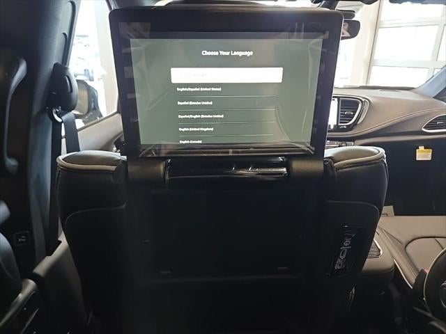 2026 Chrysler Pacifica PACIFICA LIMITED AWD