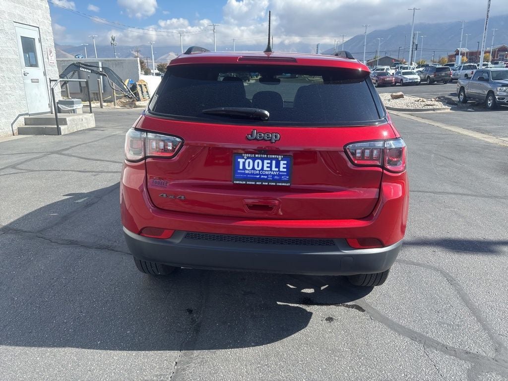 2025 Jeep Compass COMPASS LATITUDE 4X4