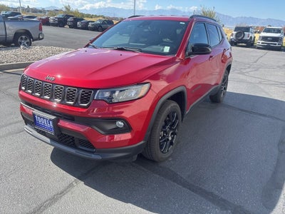 2025 Jeep Compass COMPASS LATITUDE 4X4