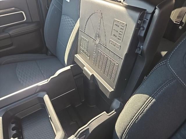 2026 RAM Ram 3500 RAM 3500 BIG HORN CREW CAB 4X4 6'4' BOX