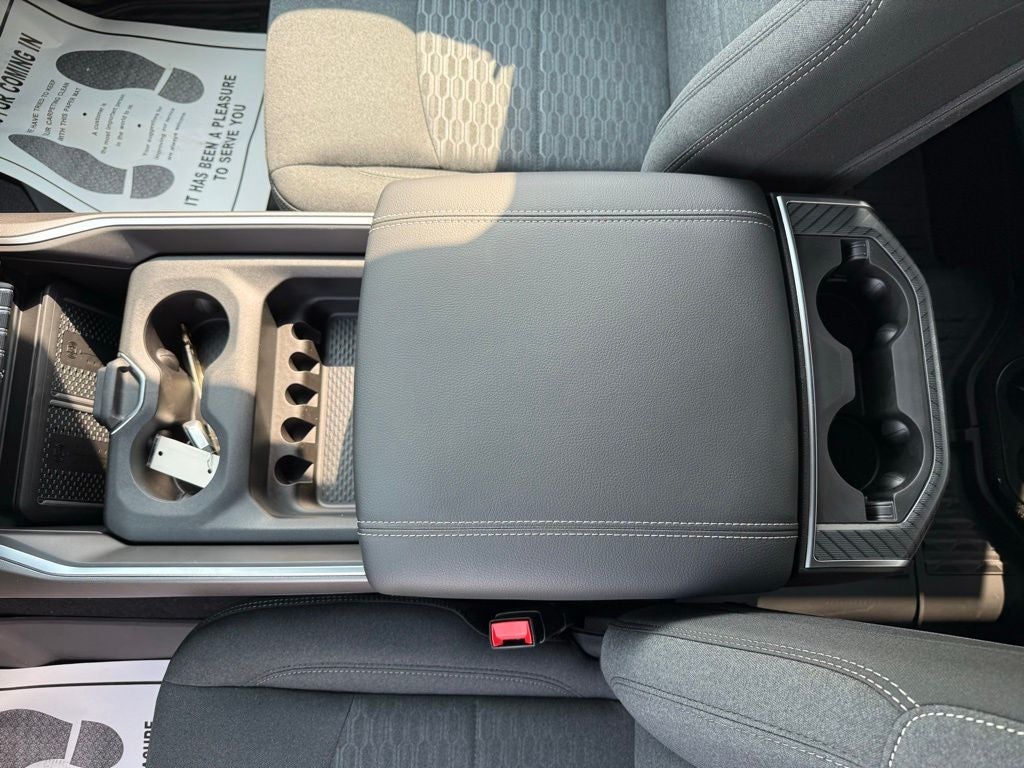 2026 RAM Ram 3500 RAM 3500 BIG HORN CREW CAB 4X4 6'4' BOX