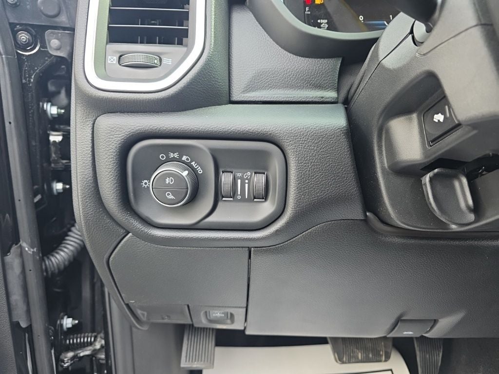 2026 RAM Ram 3500 RAM 3500 LARAMIE CREW CAB 4X4 6'4' BOX