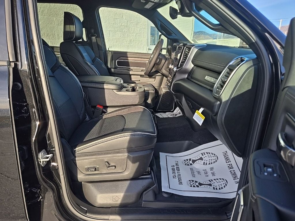 2026 RAM Ram 3500 RAM 3500 LARAMIE CREW CAB 4X4 6'4' BOX