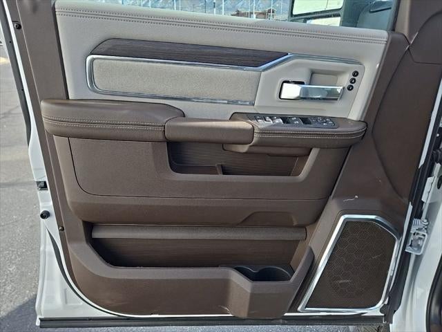 2026 RAM Ram 3500 RAM 3500 LARAMIE CREW CAB 4X4 8' BOX