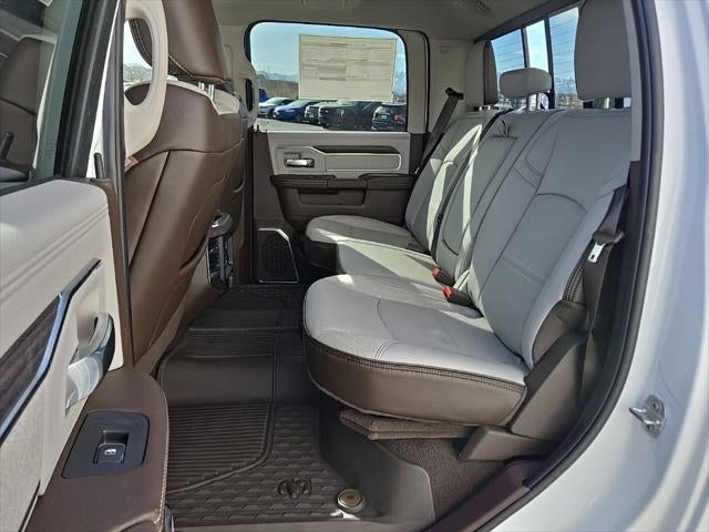 2026 RAM Ram 3500 RAM 3500 LARAMIE CREW CAB 4X4 8' BOX