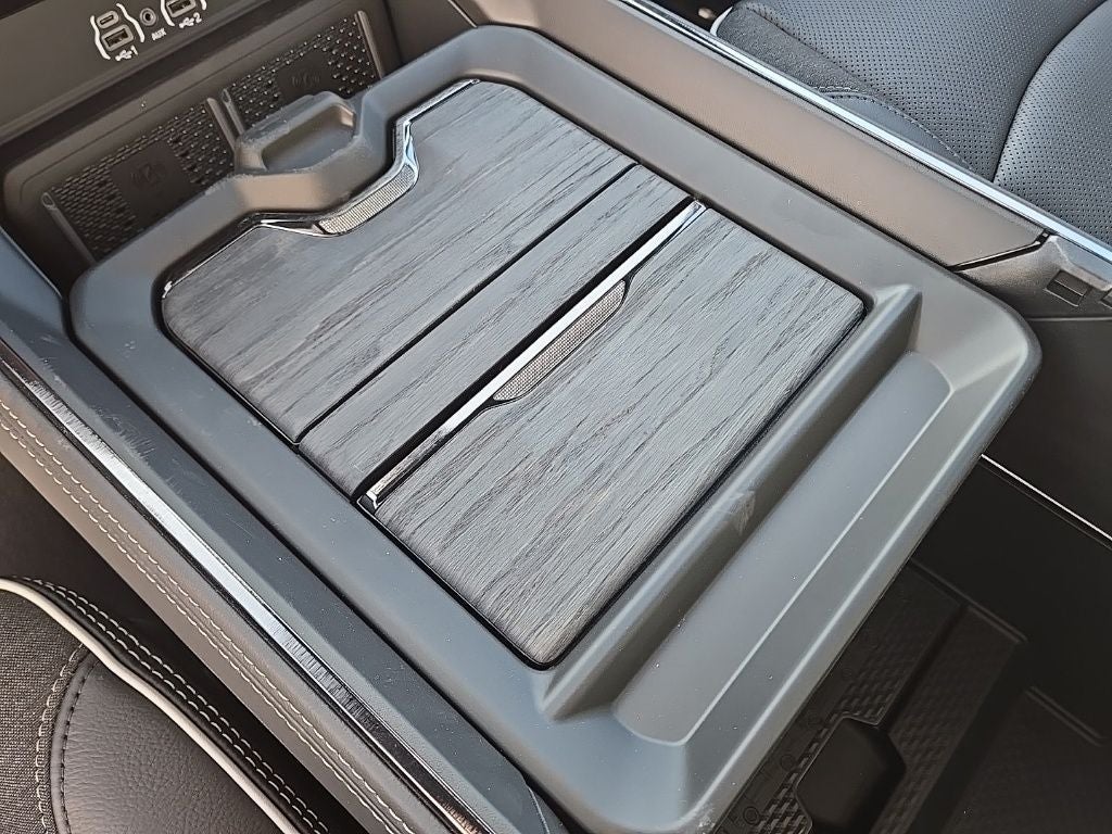 2026 RAM Ram 3500 RAM 3500 LIMITED MEGA CAB 4X4 6'4' BOX