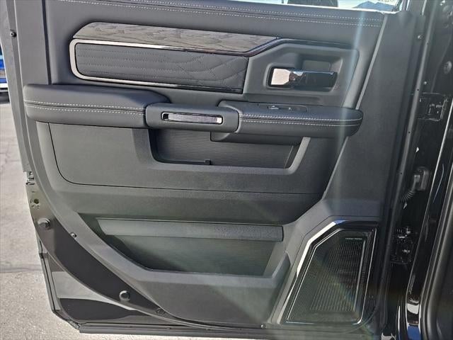 2026 RAM Ram 3500 RAM 3500 LIMITED MEGA CAB 4X4 6'4' BOX