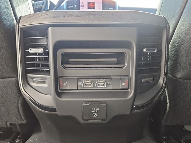 2026 RAM Ram 3500 RAM 3500 LIMITED MEGA CAB 4X4 6'4' BOX