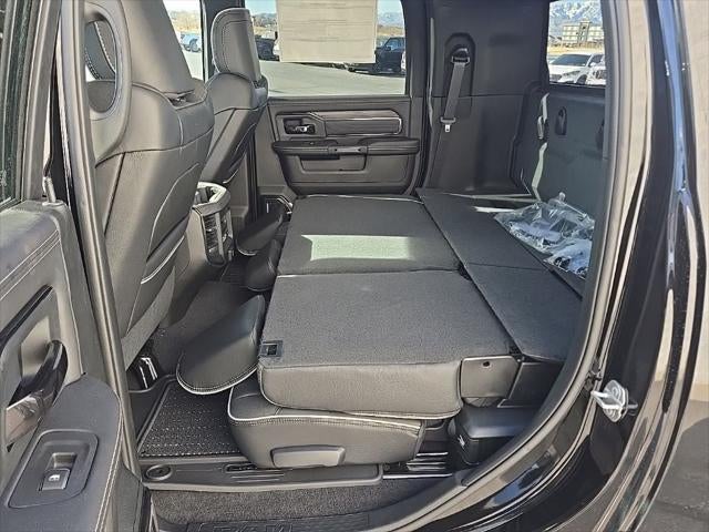 2026 RAM Ram 3500 RAM 3500 LIMITED MEGA CAB 4X4 6'4' BOX