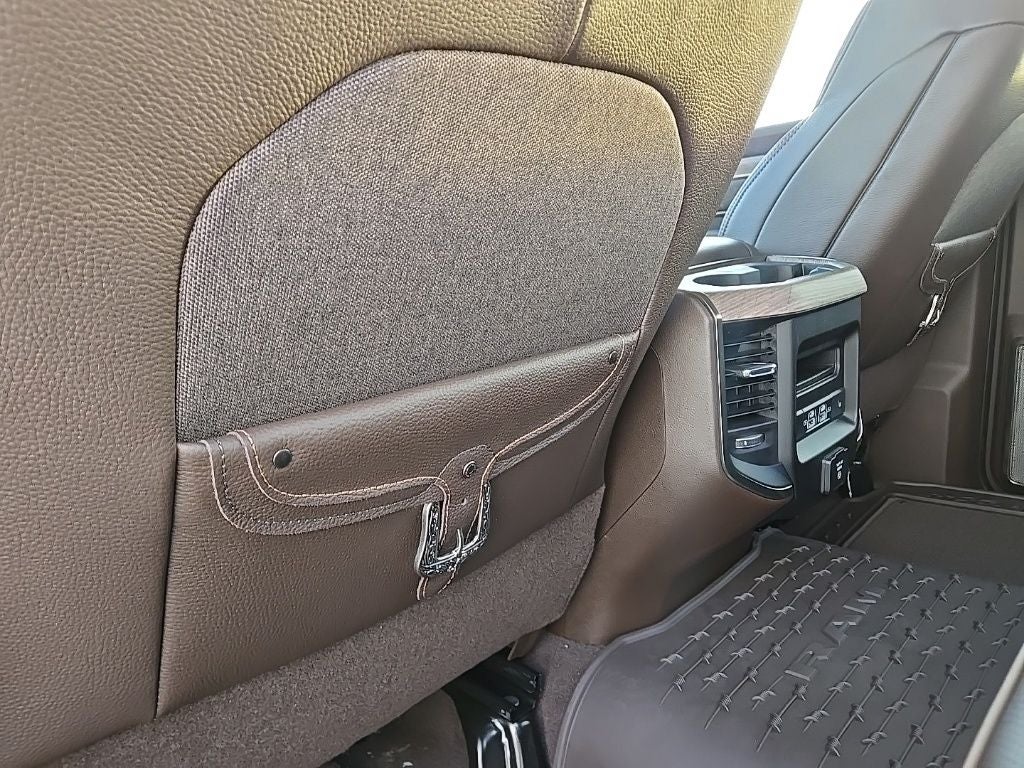 2026 RAM Ram 3500 RAM 3500 LIMITED LONGHORN CREW CAB 4X4 8' BOX